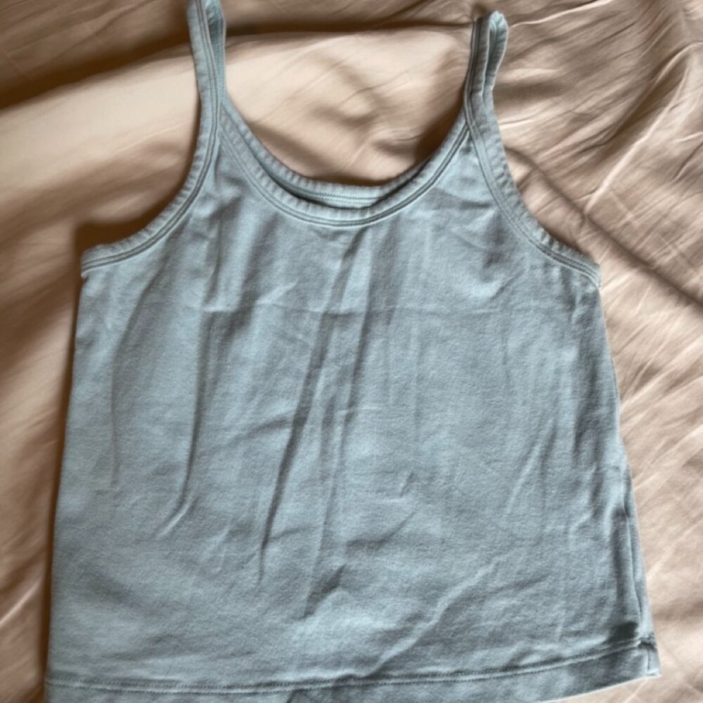 ARQ Cropped Tank Top - Baby Blue